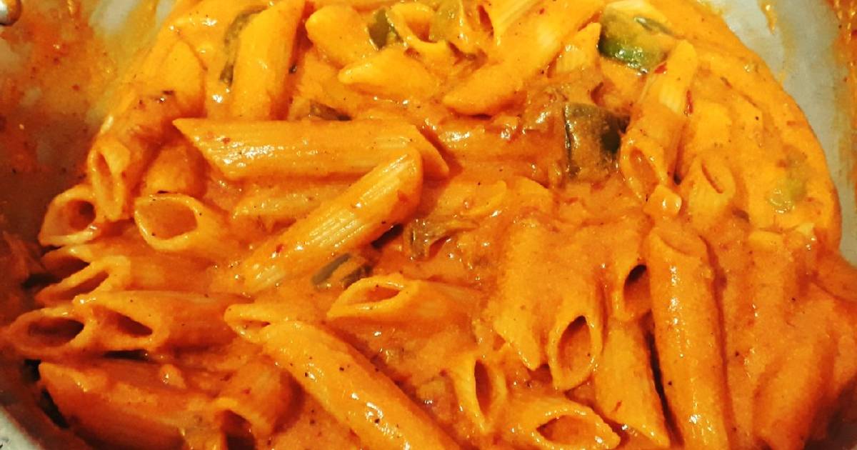 Creamy And Spicy Schezwan Pasta Recipe By Niranjana Cookpad   Photo 