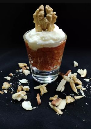 A picture of Gajar halwa shots.