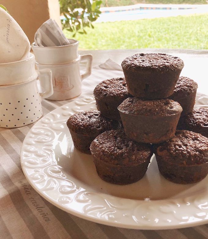 Panquecitos de avena y cacao amargo sin azúcar