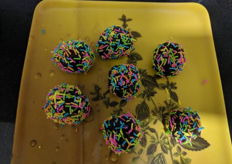 Easy and Simple Choco truffle balls