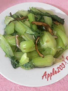 素炒香菇青江菜 的食譜成品照片