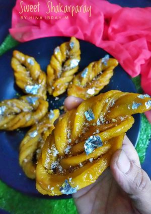 A picture of Sweet Shakarparay.