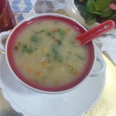 A picture of Pearl barley soup.