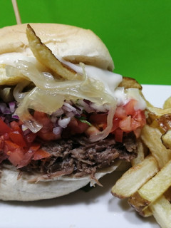 Una foto de Sándwich Desmechado's de la casa