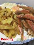 Salmonetes en fritada con ajos tiernos, patatas y huevo