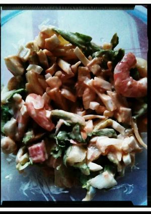 Foto principal de Ensalada de surimi y langostino
