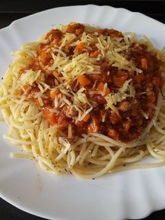 Una foto de Espaguetis boloñesa