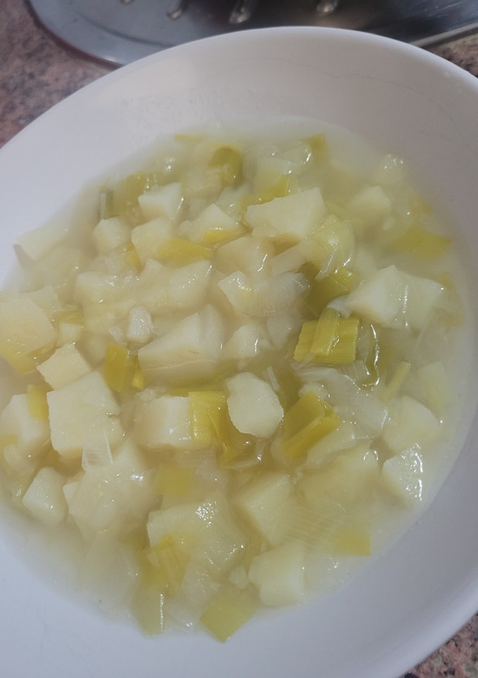 Una foto de Sopa Porrusalda/ Sopa puerro
