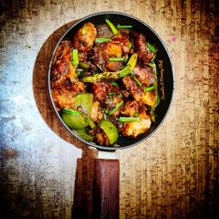 A picture of Chilli chicken.