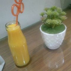 A picture of Mango frooti.
