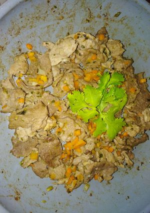 Una foto de Carne salteada en ajo y zanahoria