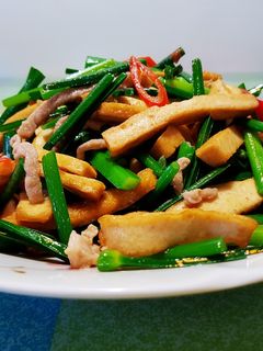 韭菜花豆干炒肉絲 的食譜成品照片