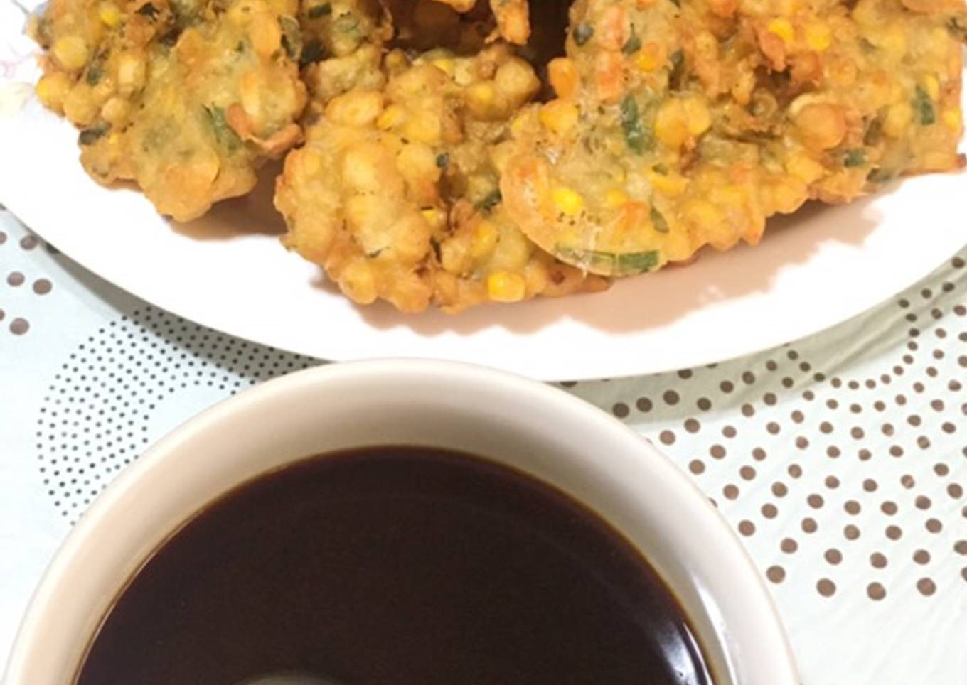 Coba Yuk! Resep Bakwan Jagung Sayur Crispy dengan Cuka Pempek Lezat