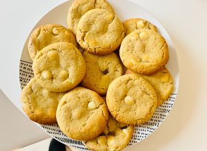Une photo de Les meilleurs cookies 🍪 fourrés Nutella comme chez Starbucks