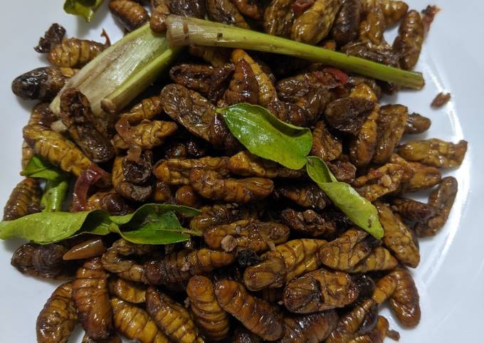 Fried Silkworms (Dak Dtae/Hon Mhai) Recipe by Helena - Cookpad