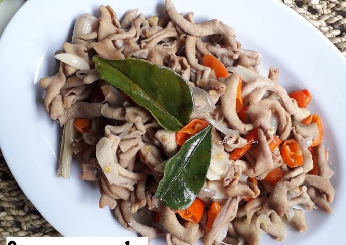 Cara Gampang Membuat Oseng usus pedas Anti Gagal