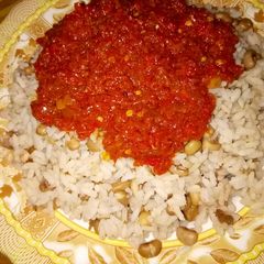 A picture of Shinkafa da wake with stew.