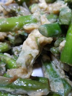 Una foto de Revuelto de espárragos!😋🍴