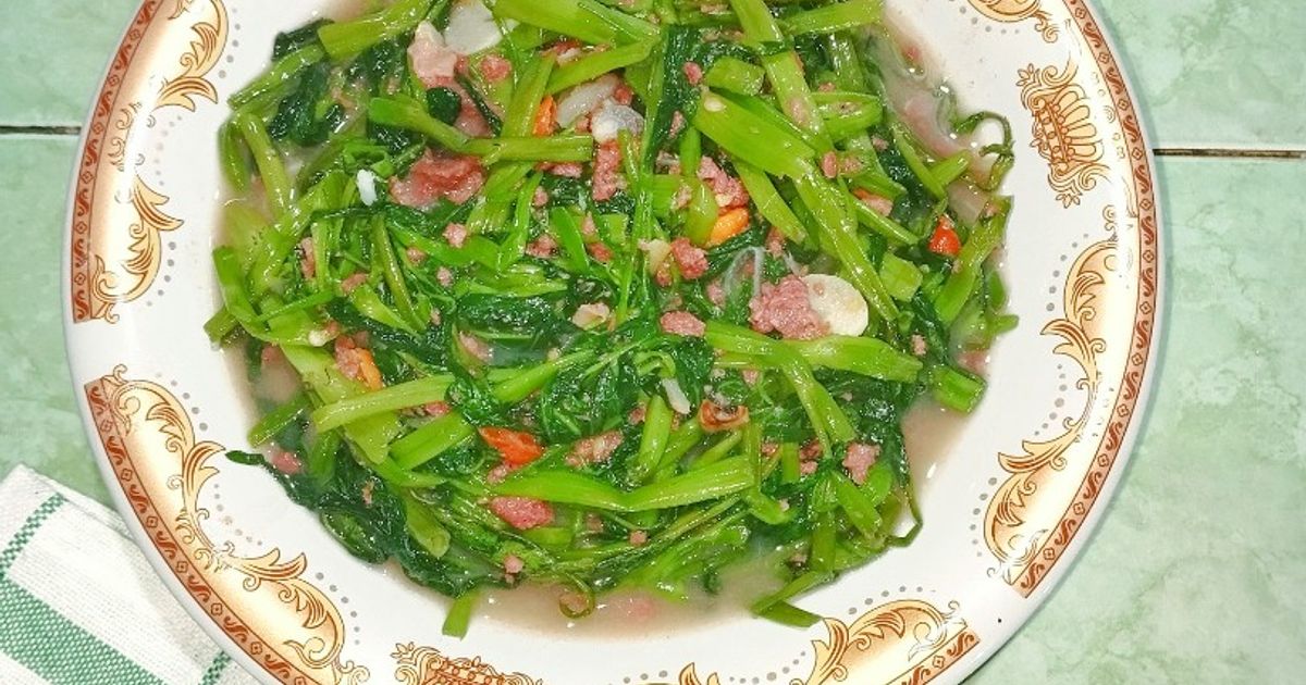 Tumis Kangkung Kornet