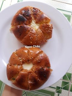 Hình của món Bánh mì phô mai bơ tỏi.