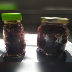 A picture of Gulkand Rose Jam without sugar.