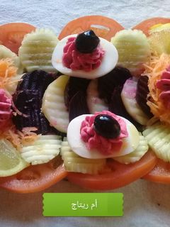 صورة لوصفة سلطة بسيطة ولذيذة