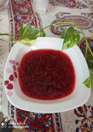 عکسی از دستور مربای زرشک خوشمزه