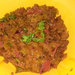 A picture of Tamater pyaj ki sabji.
