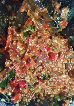 Foto resep Sambel acan (terasi) + limau kuit (jeruk soto)