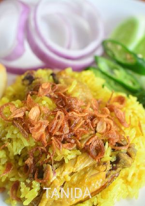 รูปของ ข้าวหมกไก่​ หม้อหุงข้าว