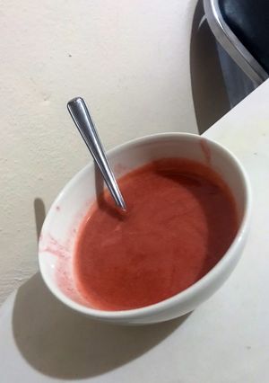 Una foto de Coulis de frutos rojos con mezcal