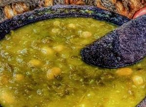 Una foto de Salsa de ciruelas