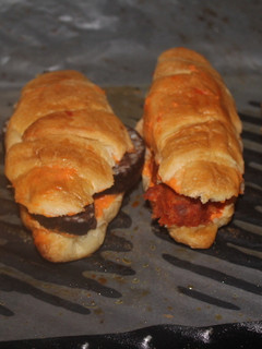 Una foto de Panecillos de leche con chorizo y morcilla