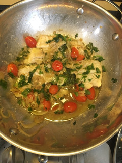 Una foto de Bacalao Fresco Encebollado