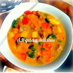 Potato meat soup A picture of Potato meat soup.
