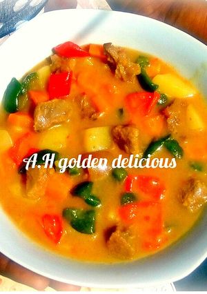 A picture of Potato meat soup.