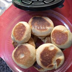 A picture of Buns bread without oven.