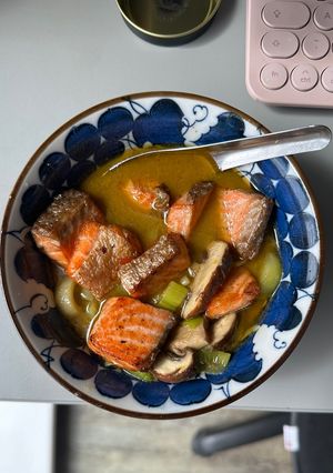 A picture of Easy Salmon Keto Curry.
