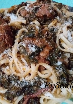 Φωτογραφία της συνταγής Μοσχαράκι με χόρτα και ζυμαρικά