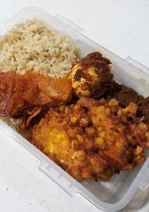 Foto resep Nasi lemak/uduk rice cooker + bakwan jagung (bekal makan siang)