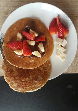 Una foto de Tortitas con nueces y plátano