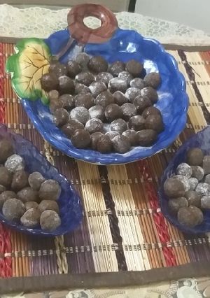 A picture of Raw Mango Tangy balls Mukhwas.
