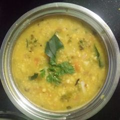 A picture of Daliya khichdi.