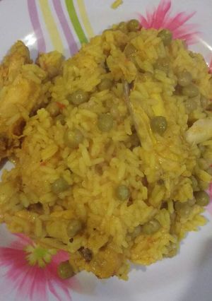 Una foto de Arroz con alitas al azafrán (condimento para arroz)