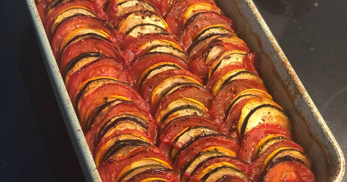 Easy But Fancy Looking Ratatouille 🐀 🍆 🍅 Recipe By Ben The Reluctant Vegetarian 🥦 Cookpad 