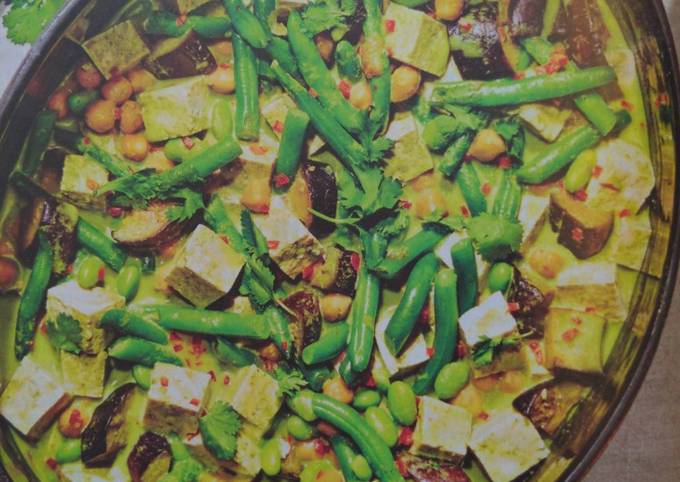Easiest Way to Make Favorite Spicy Green Curry with Tofu