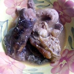 A picture of Goat meat peppersoup.
