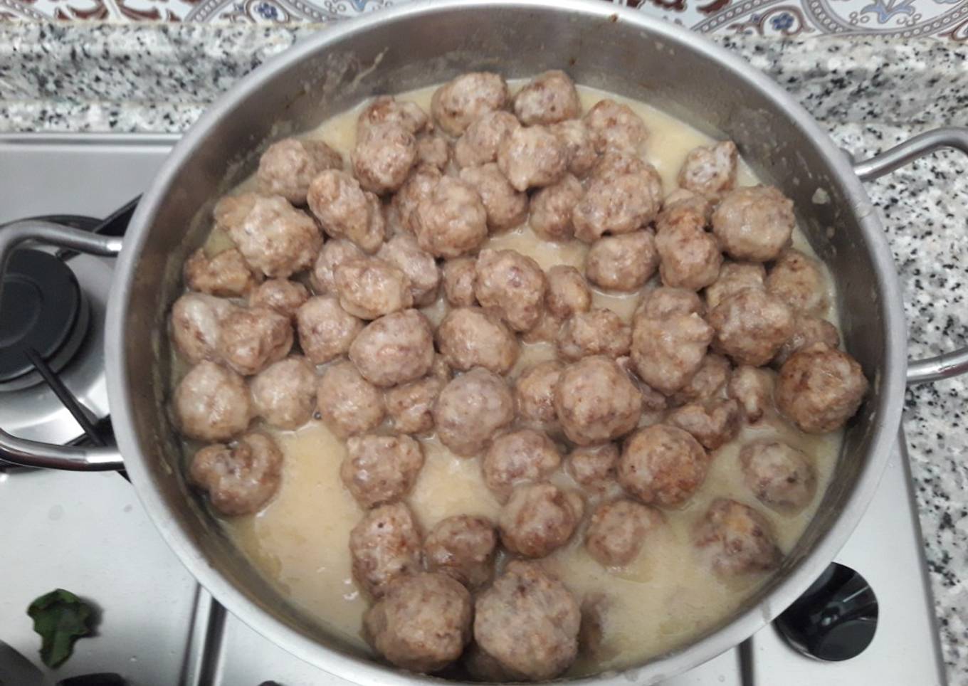 Alb贸ndigas para mojar 馃崬