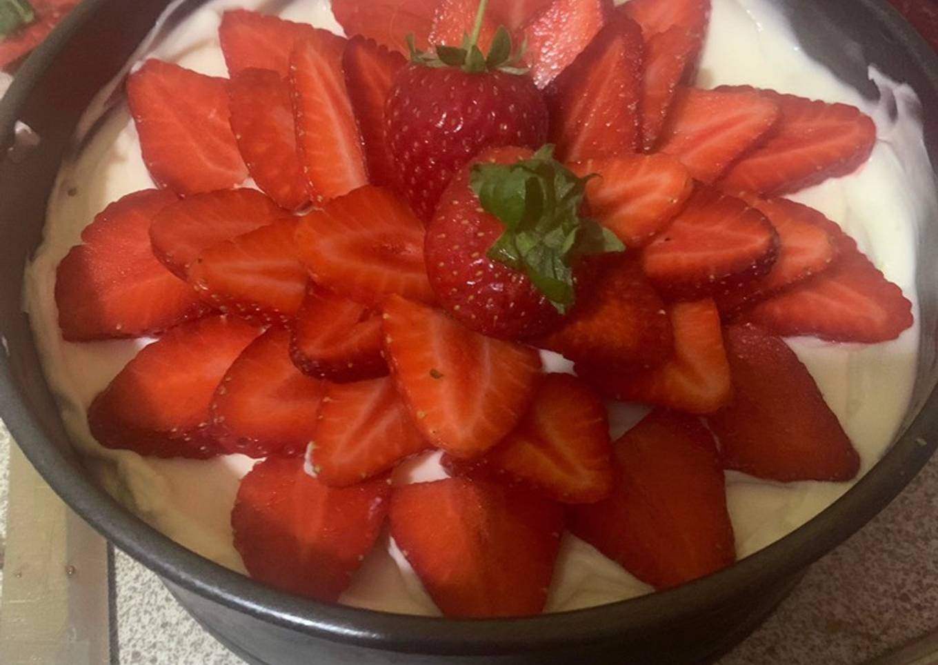 Easy Strawberry Cheesecake