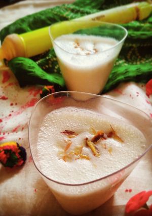 লস্যি (Lassi recipe in Bengali) রেসিপির প্রধান ছবি